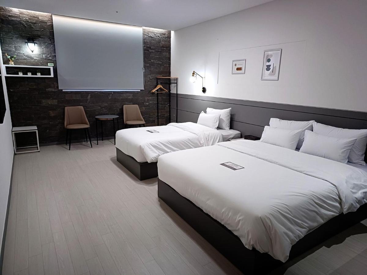 Hi& Hotel Pyeongtaek Exteriör bild